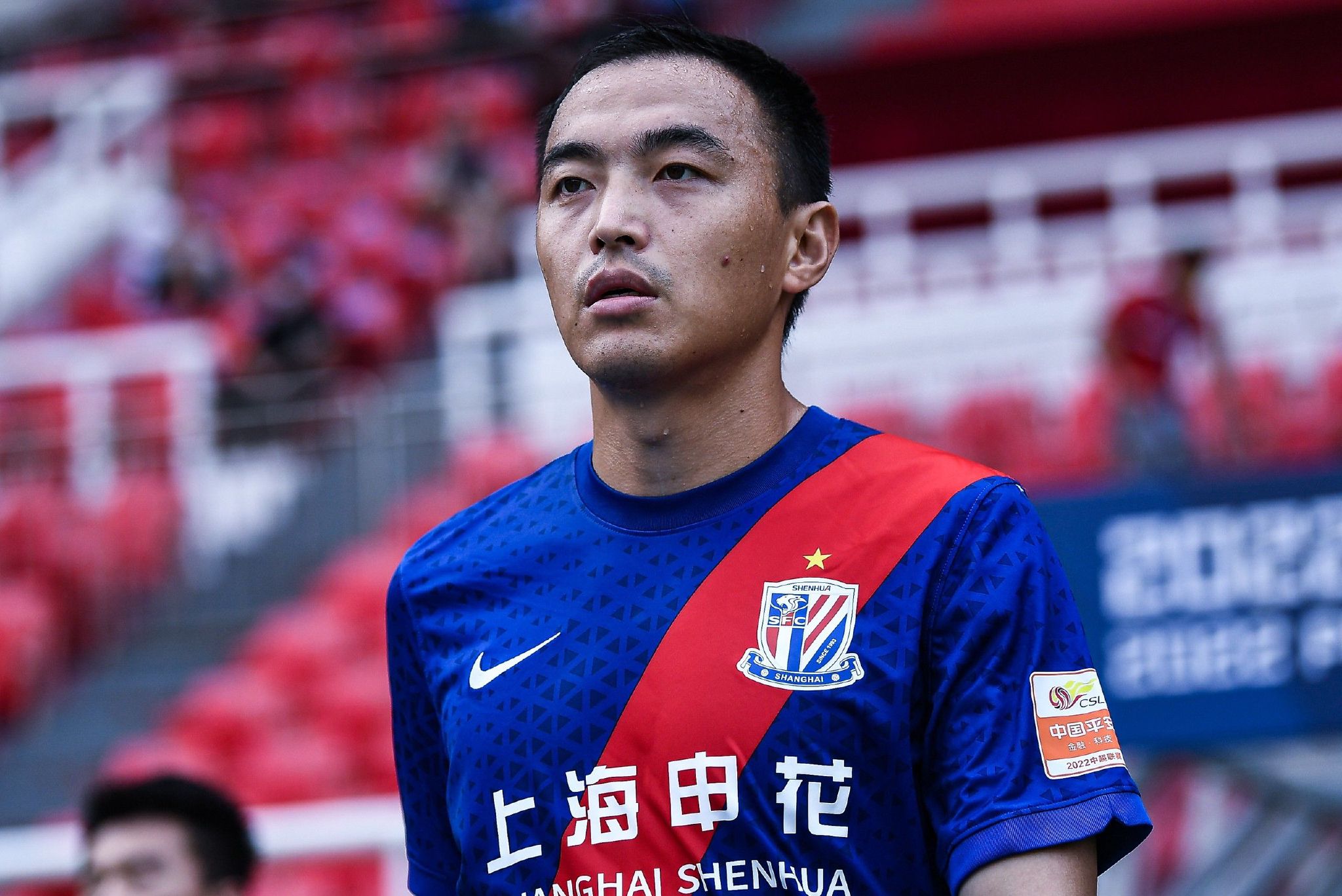 本赛季，23岁的博尼法斯为勒沃库森出场21场比赛，贡献14球7助。